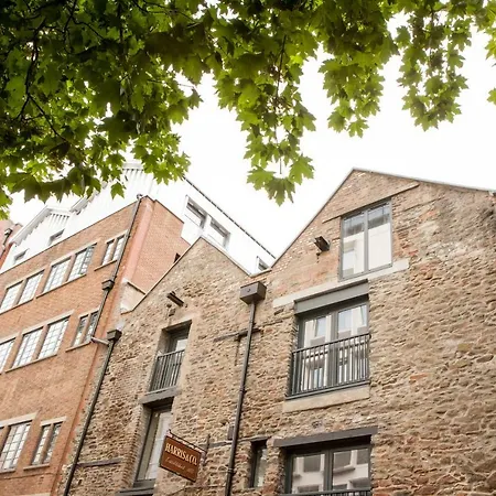 Waterside - Alexander May Apartman Bristol
