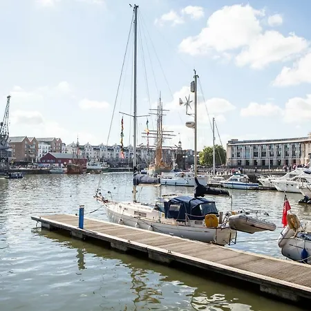 Apartman Waterside - Alexander May Bristol